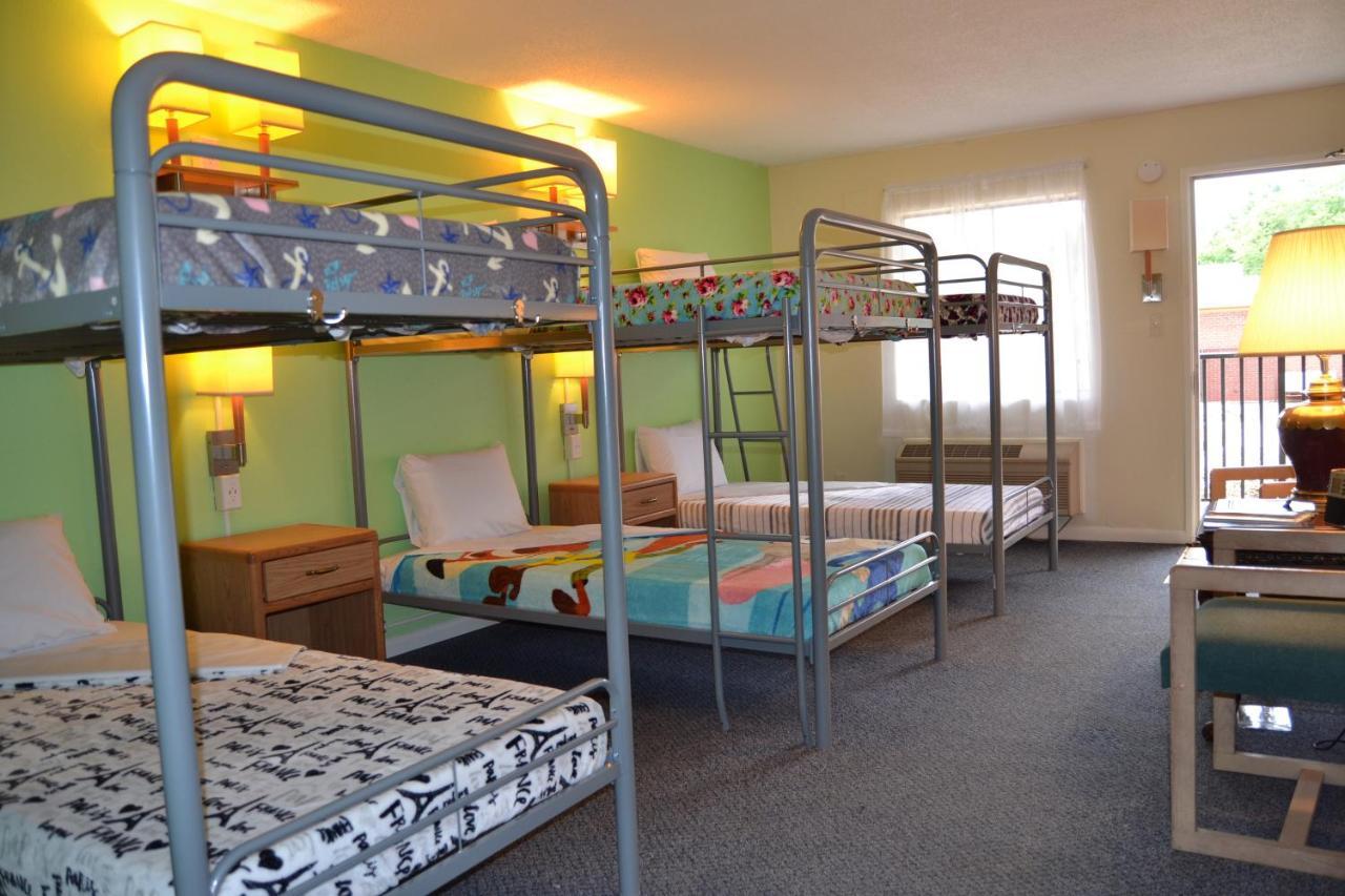 Cascades Inn Bloomington Dış mekan fotoğraf