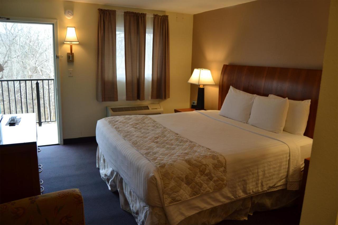 Cascades Inn Bloomington Dış mekan fotoğraf